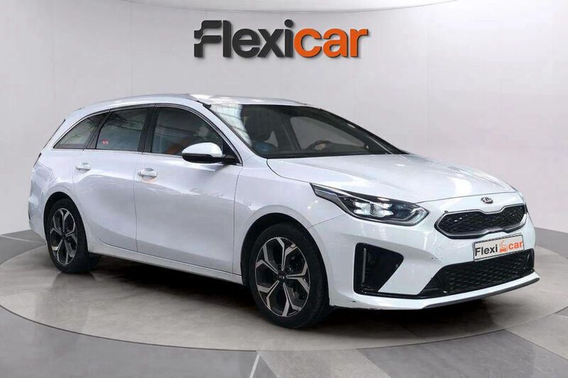 Blanco Usado 2021 Kia Ceed Familiar | 13.290 € (Super precio) - Imagen 1/4