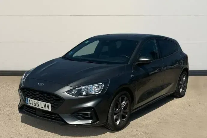 Usado Ford Focus ST-Line 125 CV (91 kW) 2022 Negro Berlina