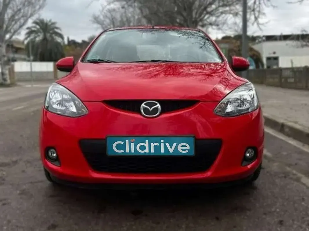 Occasion Mazda 2 Active Plus 86 PK (63 kW) 2010 Rood Hatchback