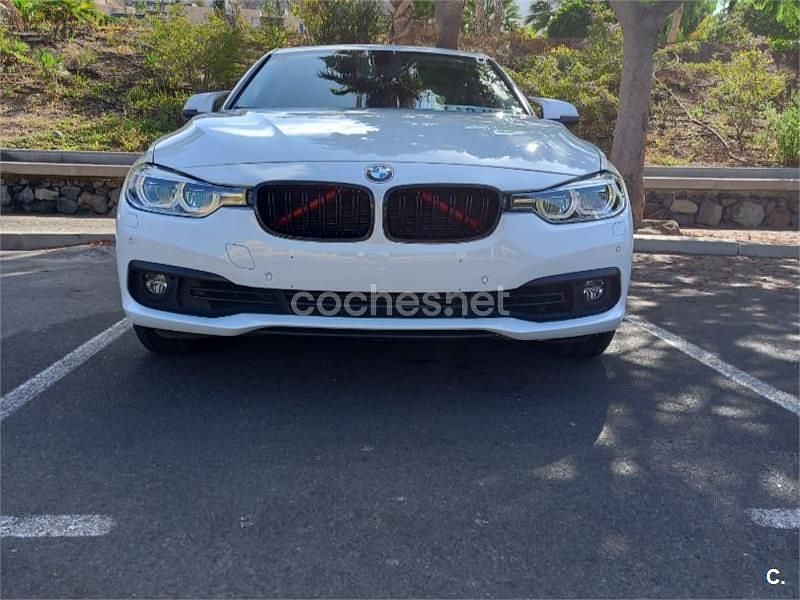 Usado BMW 318 136 HP (100 kW) 2019 Branco Sedan