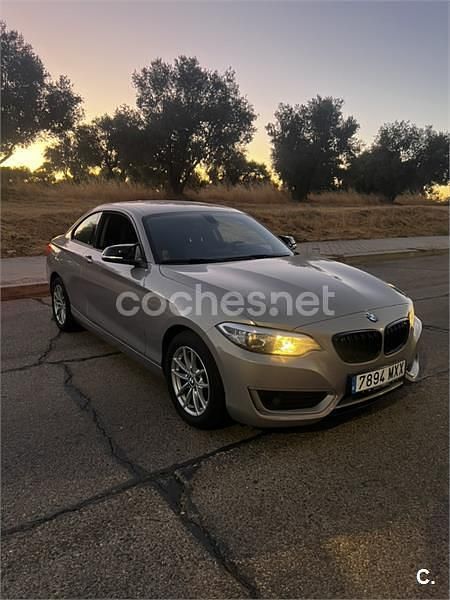 Beige Usado 2014 BMW 220 Sport Line Coupe | 17.000 € (Precio justo) - Imagen 1/4