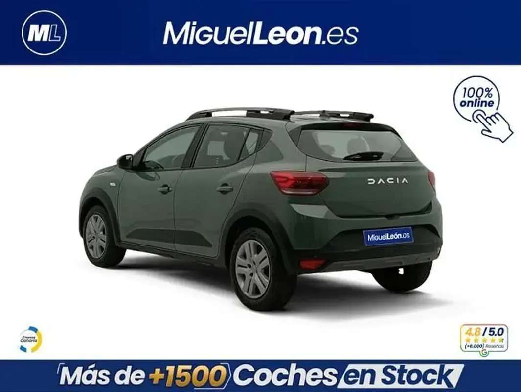 Usado Dacia Sandero Expression 91 CV (66 kW) 2023 Verde Utilitario
