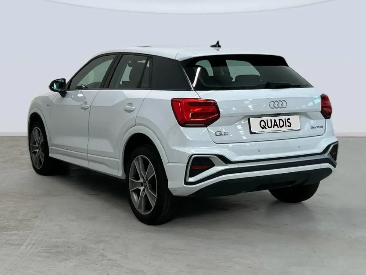 Usado Audi Q2 S-Line 150 CV (110 kW) 2022 Blanco SUV