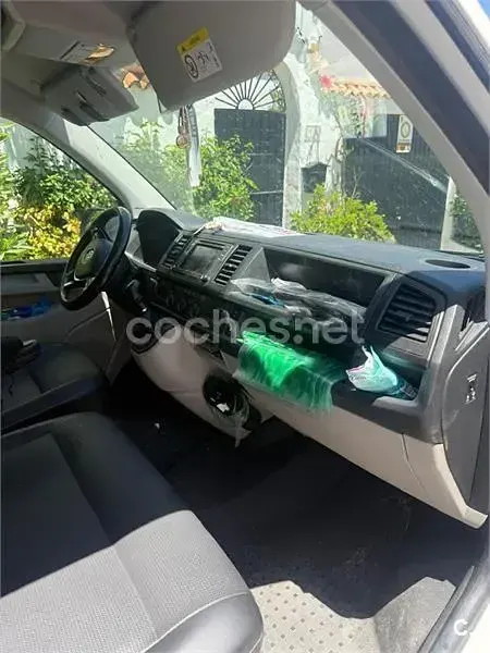 Usado VW Caravelle 150 CV (110 kW) 2022 Blanco Van
