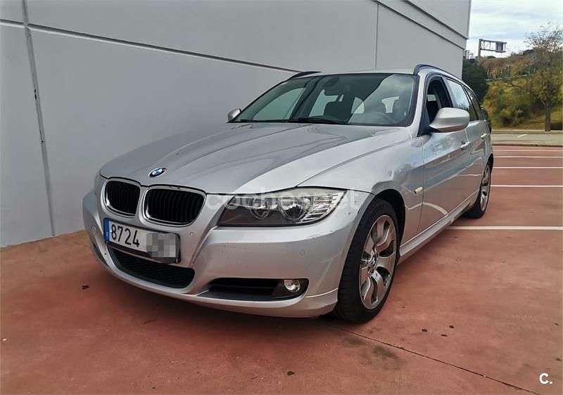 Usado BMW 318 143 CV (105 kW) 2010 Gris / plata Familiar