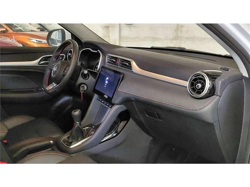 Usado MG ZS Luxury 106 CV (77 kW) 2025 SUV