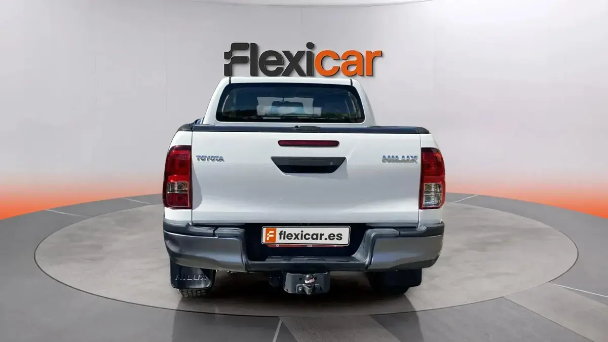 Usado Toyota HiLux 150 CV (110 kW) 2019 Blanco Pickup/Camioneta