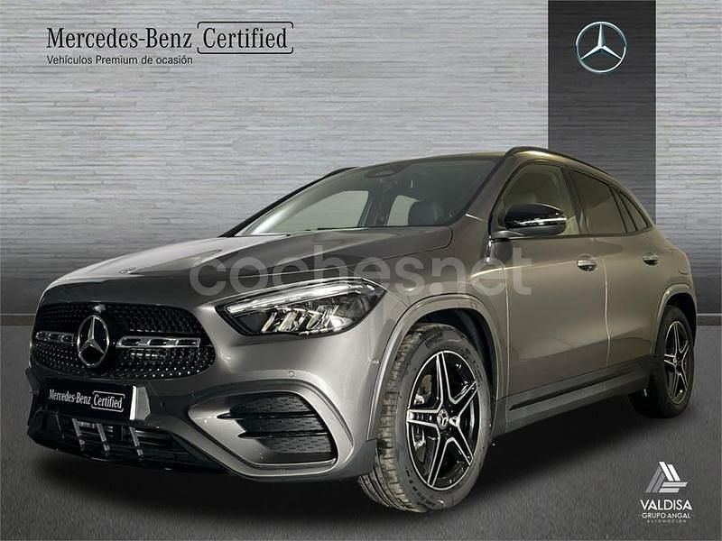 Gris / plateado Usado 2024 Mercedes GLA200 AMG line SUV | 43.250 € (Precio justo) - Imagen 1/4