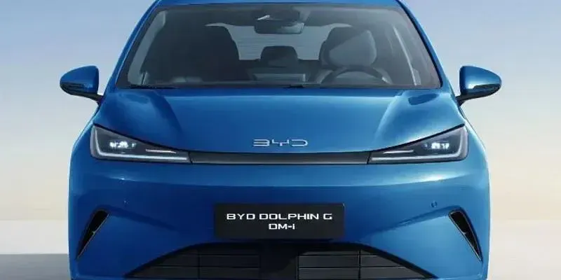 Nuevo BYD Dolphin Active 128 kW (175 CV) 2026 Azul Utilitario