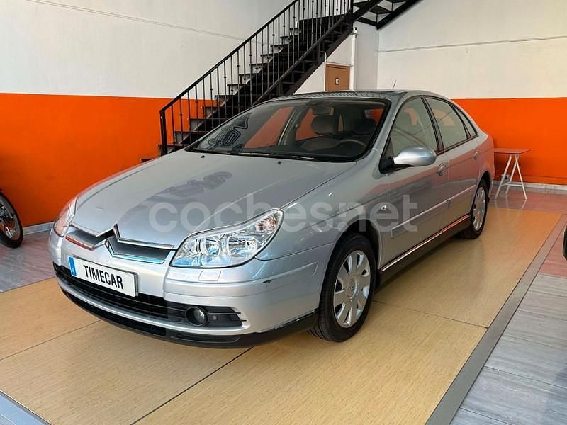 Gris / plata Usado 2005 Citroën C5 Berlina | 2490 € (Precio justo) - Imagen 1/4