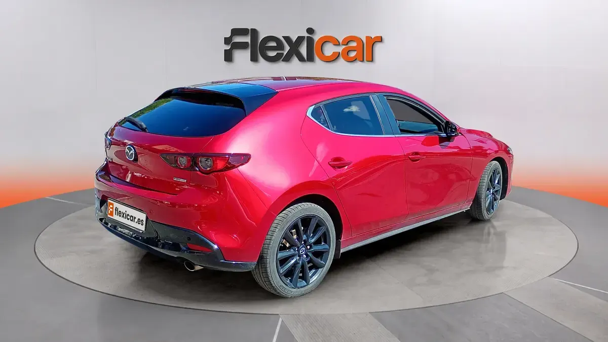 Usado Mazda 3 122 CV (89 kW) 2021 Rojo Berlina