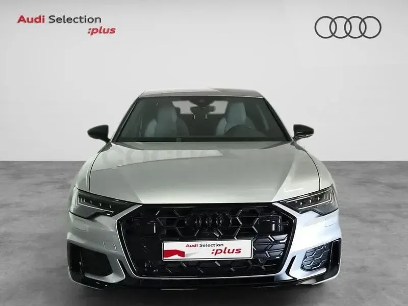 Usado Audi A6 Ambiente 204 CV (150 kW) 2025 Gris / plata Berlina