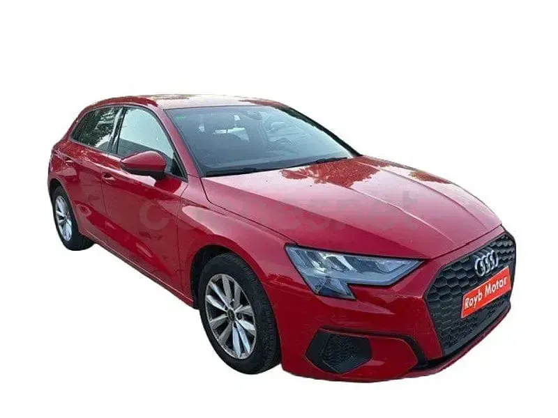 Usado Audi A3 Premium 110 CV (80 kW) 2022 Rojo Berlina