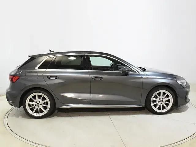 Usado Audi Q3 S-Line 150 CV (110 kW) 2025 Gris SUV
