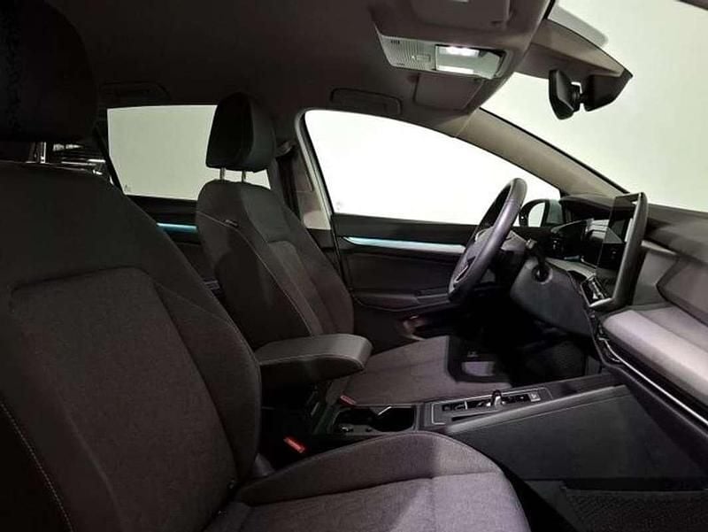 Occasion VW Golf VIII 116 ch (85 kW) 2024 Bleue Citadine