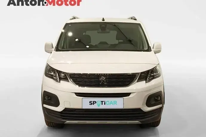 Usado Peugeot Rifter Allure 100 CV (73 kW) 2021 Monovolumen