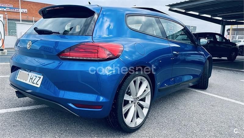 Usado VW Scirocco R-line 125 CV (91 kW) 2014 Azul Coupe