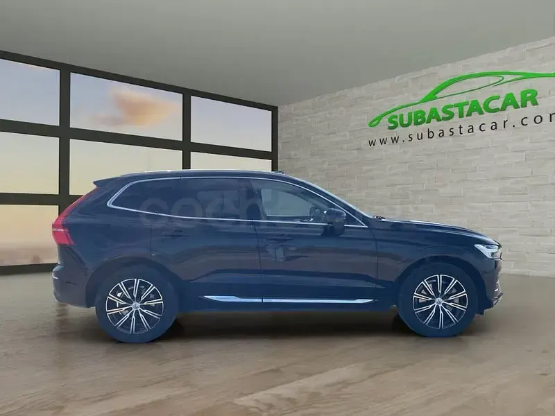 Usado Volvo XC60 Inscription 197 CV (144 kW) 2020 Negro SUV