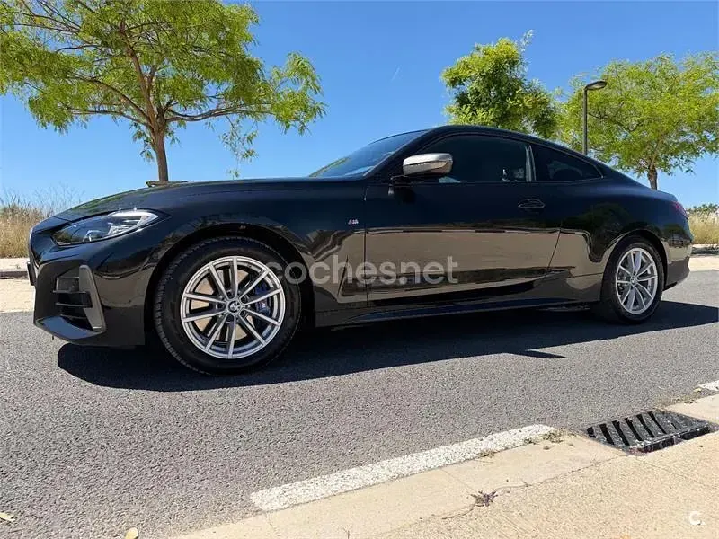 Usado BMW M440 M Sport 374 CV (275 kW) 2023 Negro Coupe