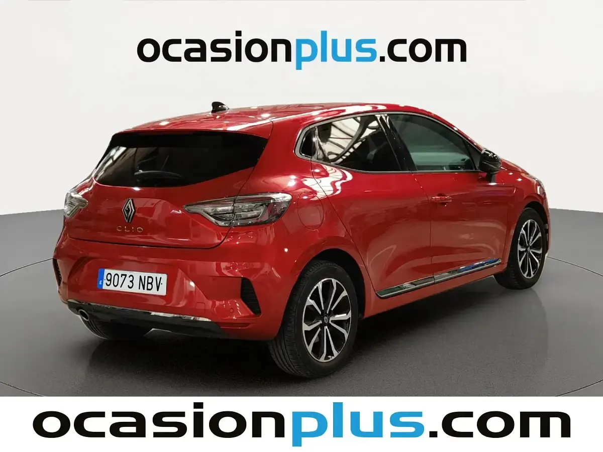 Usado Renault Clio V Techno 100 CV (73 kW) 2025 Rojo Berlina