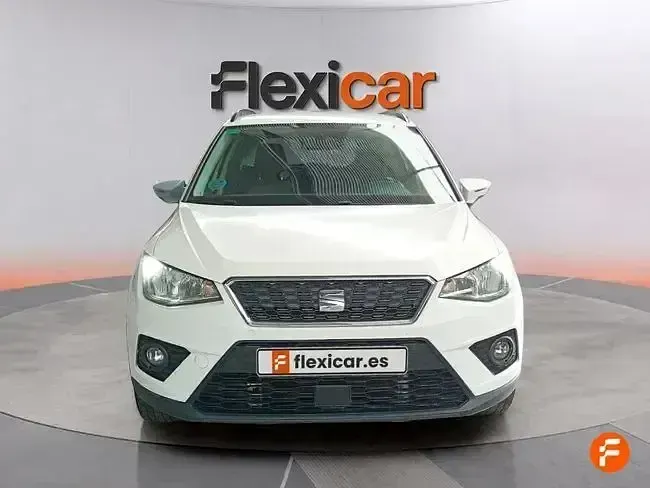 Usado Seat Arona Style 115 CV (84 kW) 2019 Blanco SUV