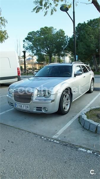 Usado Chrysler 300C Touring 253 CV (186 kW) 2006 Gris / plata Familiar