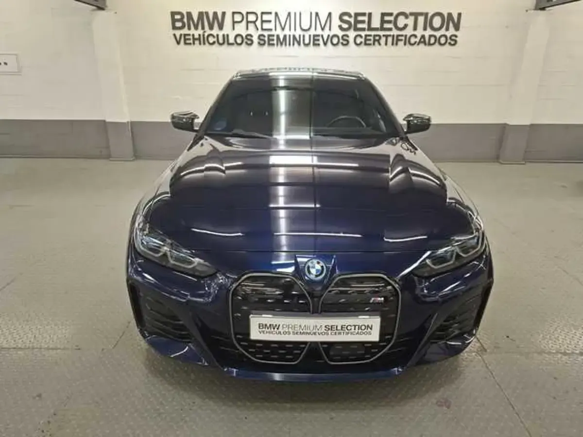 Usado BMW i4 Comfort Edition 400 kW (544 CV) 2023 Azul Berlina