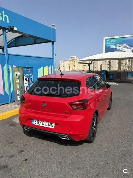 Usado Seat Ibiza FR 115 CV (84 kW) 2021 Rojo Utilitario