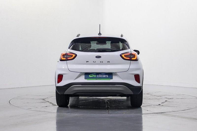 Usado Ford Puma Titanium 125 CV (91 kW) 2021 Blanco SUV