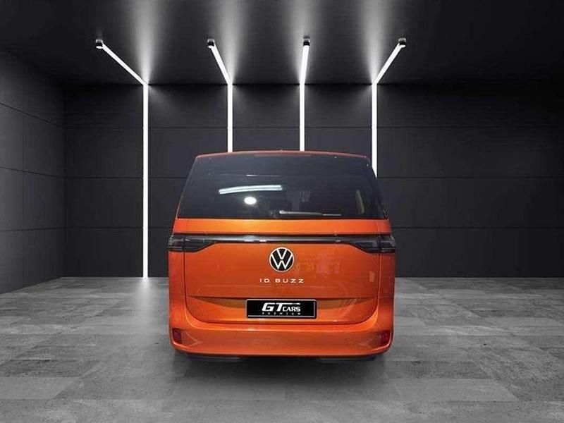 Usado VW ID. Buzz Pro 150 kW (204 CV) 2024 Naranja Monovolumen