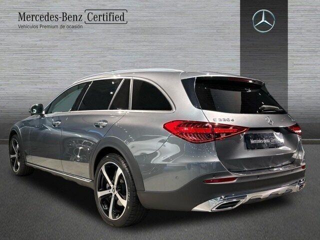 Usado Mercedes C220 Avantgarde 200 CV (147 kW) 2024 Gris Familiar