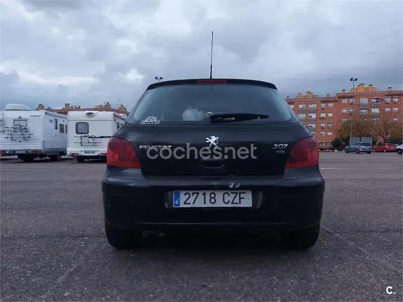 Usado Peugeot 307 136 CV (100 kW) 2004 Negro Berlina