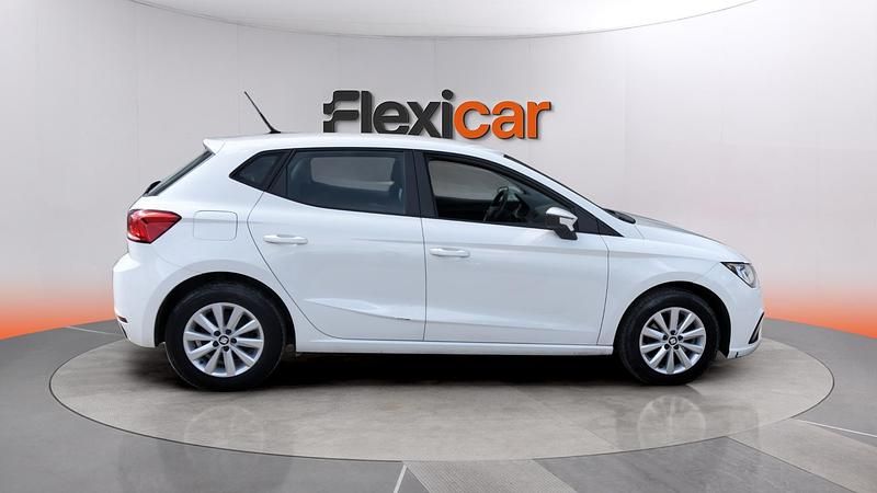 Usado Seat Ibiza Reference 80 CV (58 kW) 2018 Blanco Utilitario