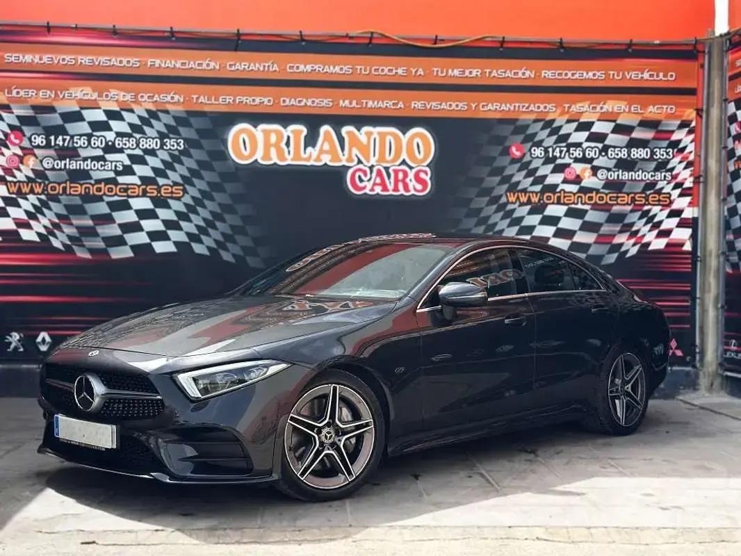 Usado Mercedes CLS300 245 CV (180 kW) 2020 Gris Coupe