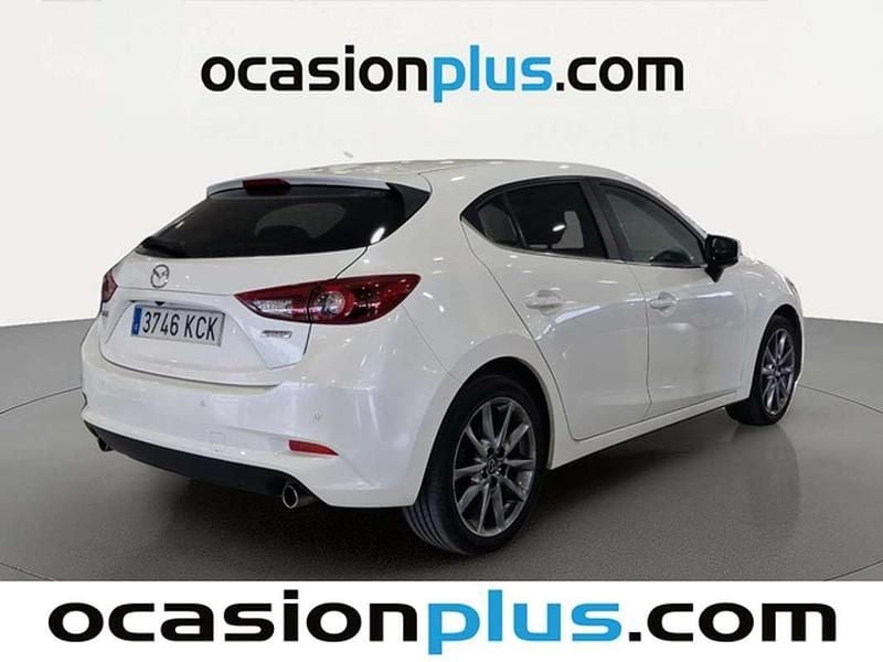 Usado Mazda 3 Edition 120 CV (88 kW) 2017 Blanco Utilitario