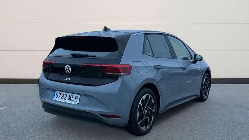 Begagnad VW ID.3 Pro 152 kW (207 HK) 2023 Grå Halvkombi