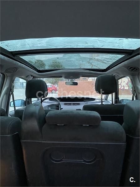 Usado Renault Grand Espace Privilege 150 CV (110 kW) 2007 Negro Monovolumen