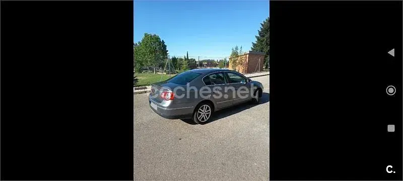 Usado VW Passat Highline 170 CV (125 kW) 2007 Gris / plata Berlina