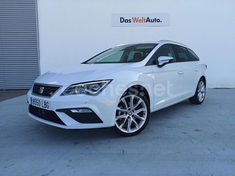 Blanco Usado 2019 Seat Leon FR Familiar | 15.900 € (Un poco caro) - Imagen 1/4