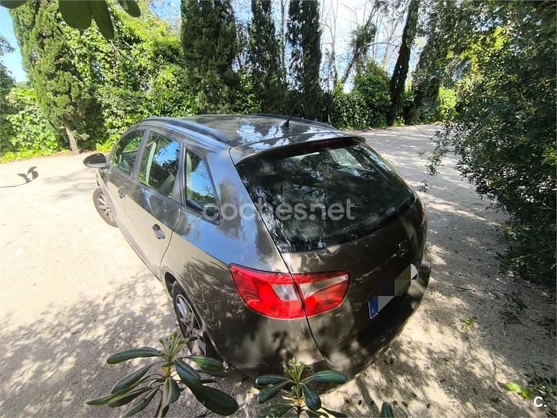 Usado Seat Ibiza ST Reference 90 CV (66 kW) 2016 Marrón Familiar