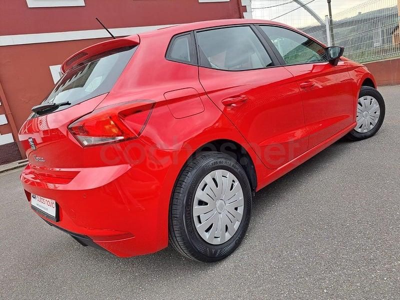 Usado Seat Ibiza Reference 95 CV (69 kW) 2024 Rojo Utilitario