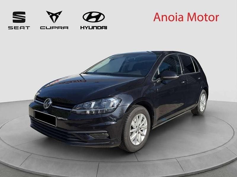 Usado VW Golf VII Advance 110 CV (80 kW) 2018 Negro Utilitario