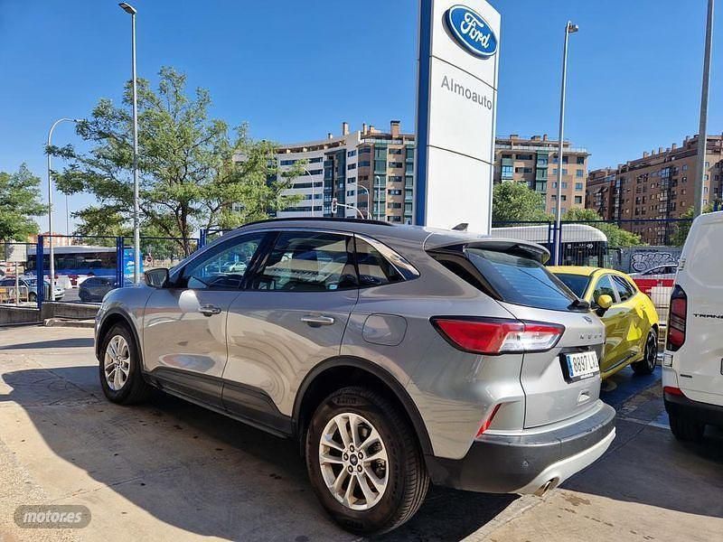 Gris / plata Usado 2022 Ford Kuga Titanium SUV | 22.650 € (Buen precio) - Imagen 1/4