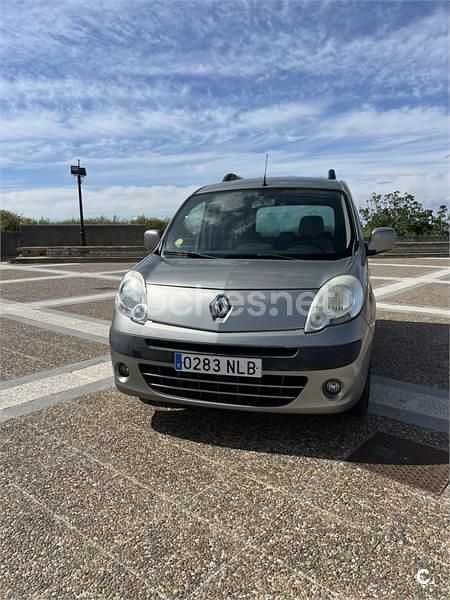 Gris / plata Usado 2012 Renault Kangoo Expression Monovolumen | 6990 € (Buen precio) - Imagen 1/4