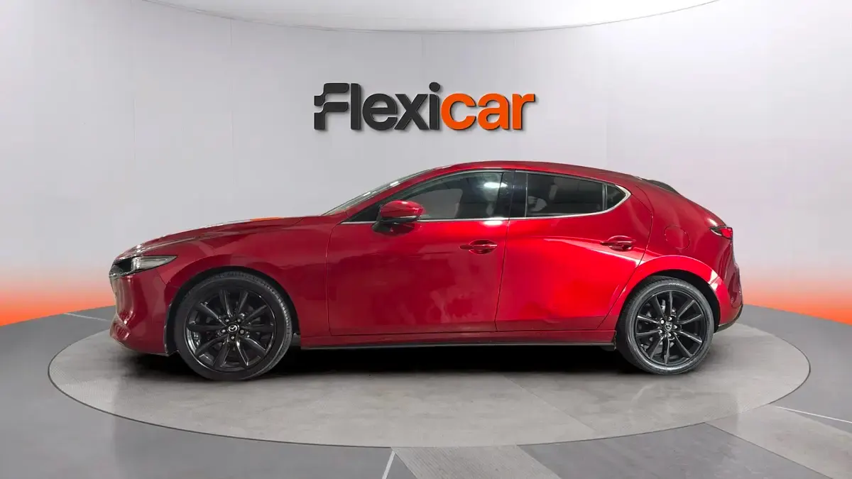 Usado Mazda 3 122 HP (89 kW) 2021 Vermelho Sedan