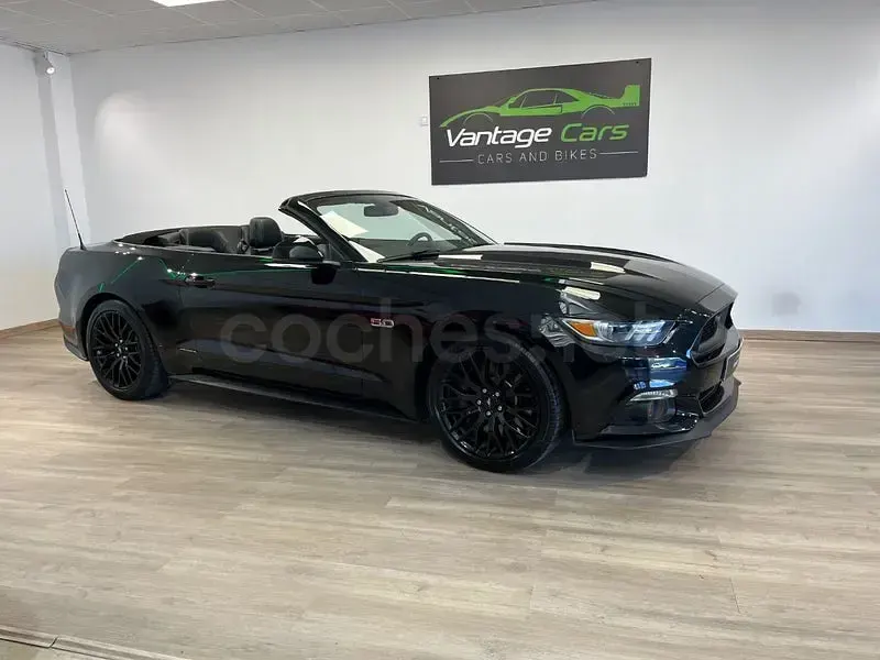 Usado Ford Mustang GT Convertible 419 CV (308 kW) 2016 Negro Descapotable