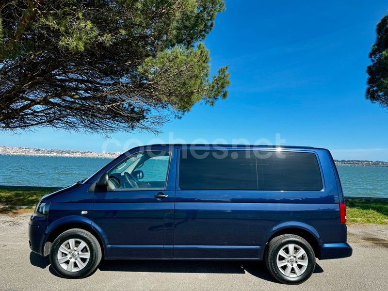 Usado VW Multivan Comfortline 140 CV (102 kW) 2011 Azul Van