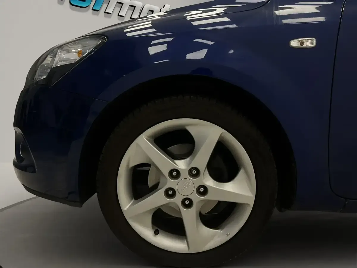 Usado Kia ProCeed 143 CV (105 kW) 2008 Azul Utilitario