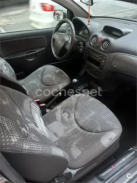 Usado Citroën C2 70 CV (51 kW) 2004 Negro Utilitario