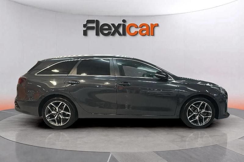 Usado Kia Ceed GT GT-Line 140 CV (102 kW) 2019 Gris Familiar